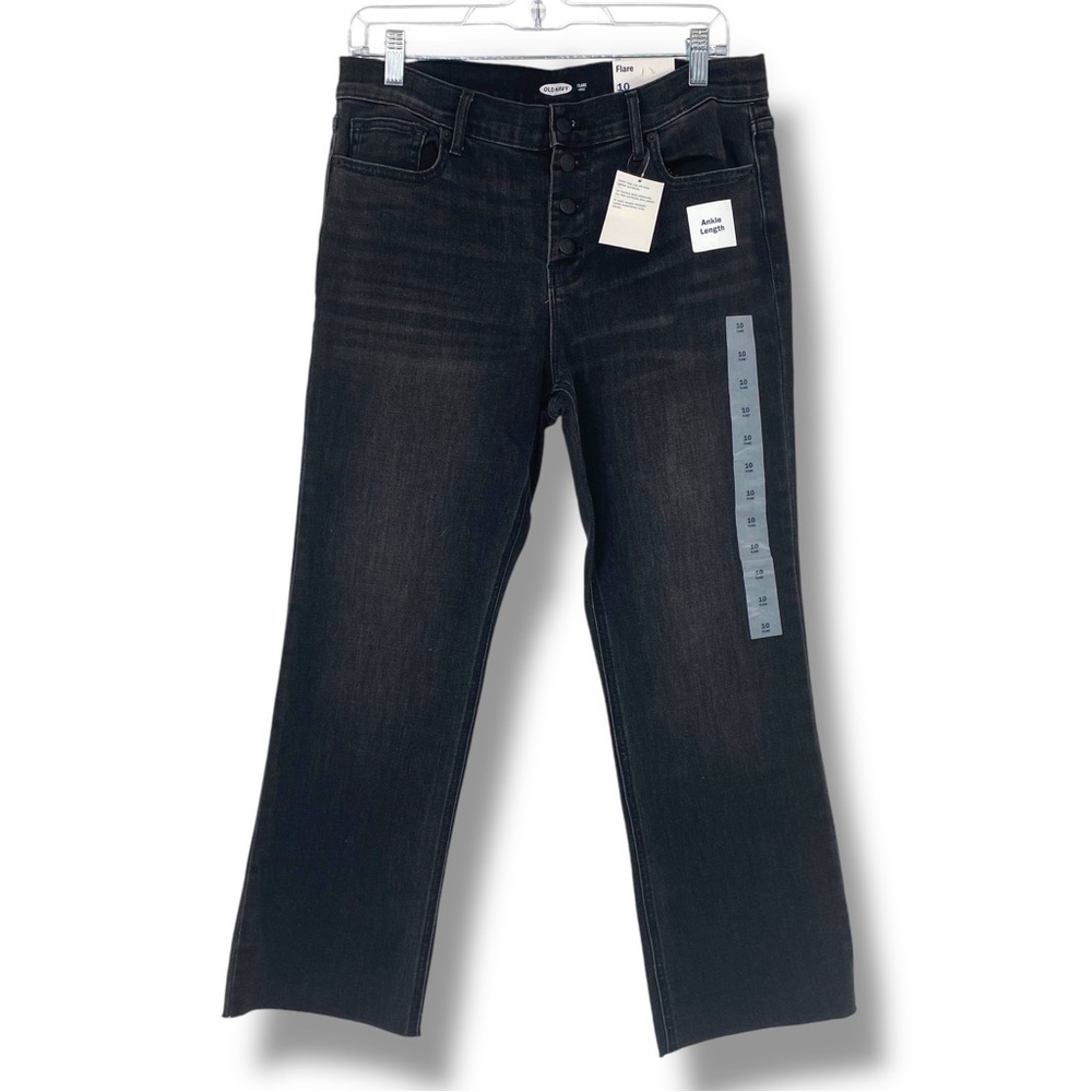 NWT Old Navy Ankle Length Flare Black Faded Whisked Jeans Women's size 10